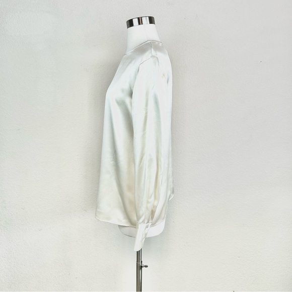 EPISODE Silk Cream Colored Long sleeve Blouse - Picture 3 of 9